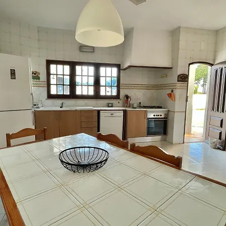 Near & Lisbon Villa