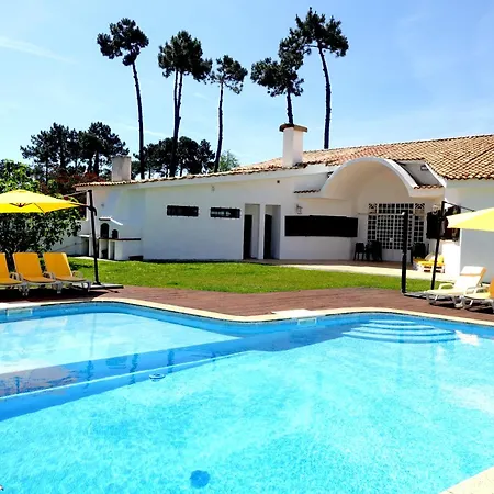 Villa Near & Lisbon Corroios